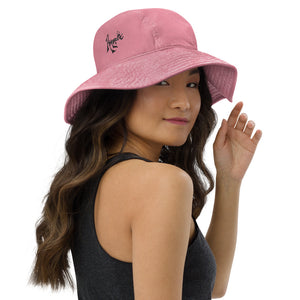 Amoredic Embroidered bucket hat